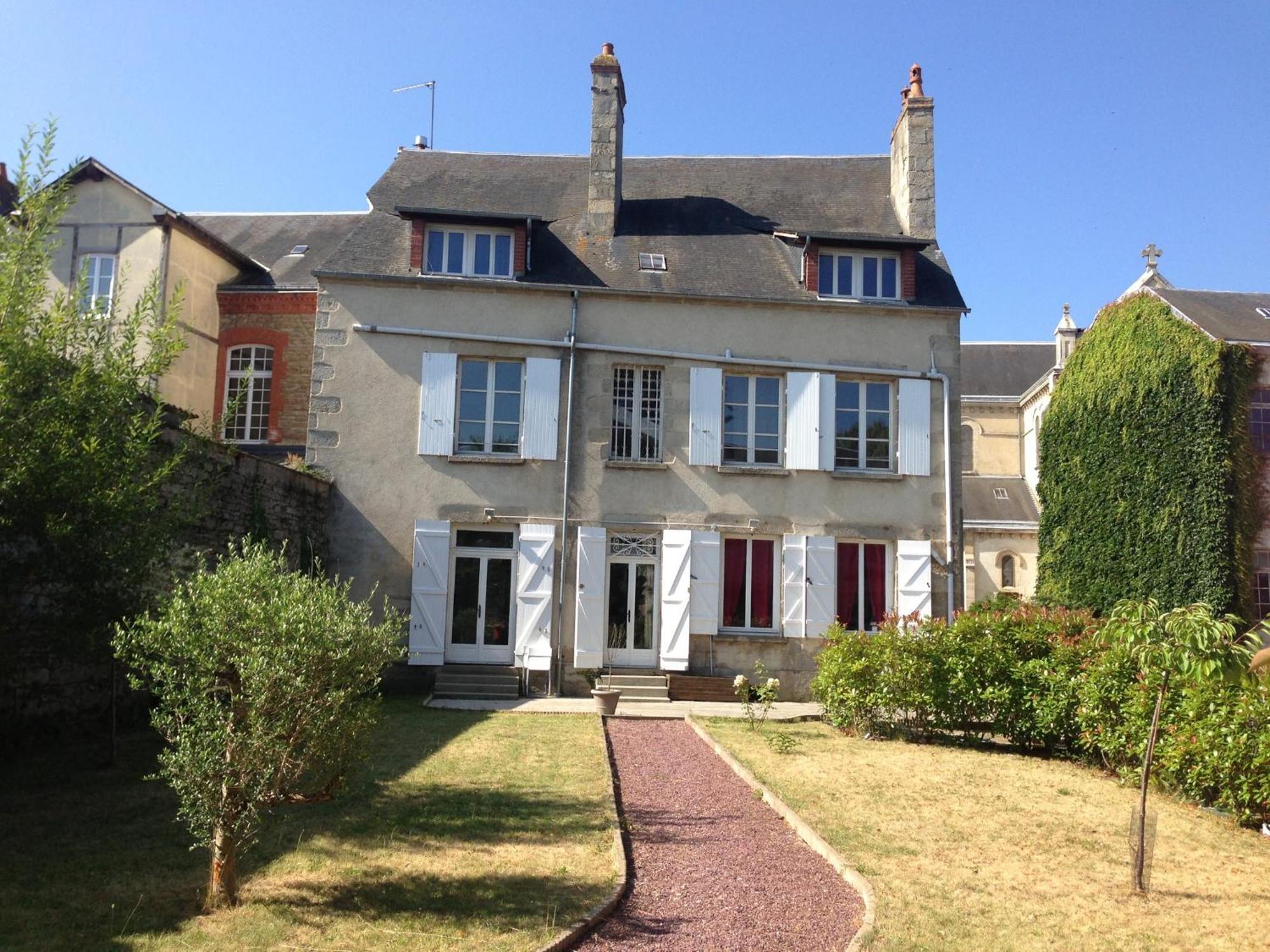 אלנסון La Maison De Mathilde מראה חיצוני תמונה